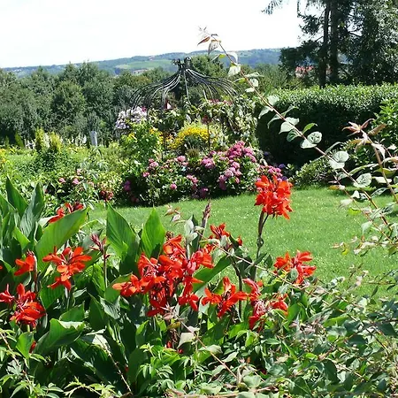 Pensionat Erhardt 3*